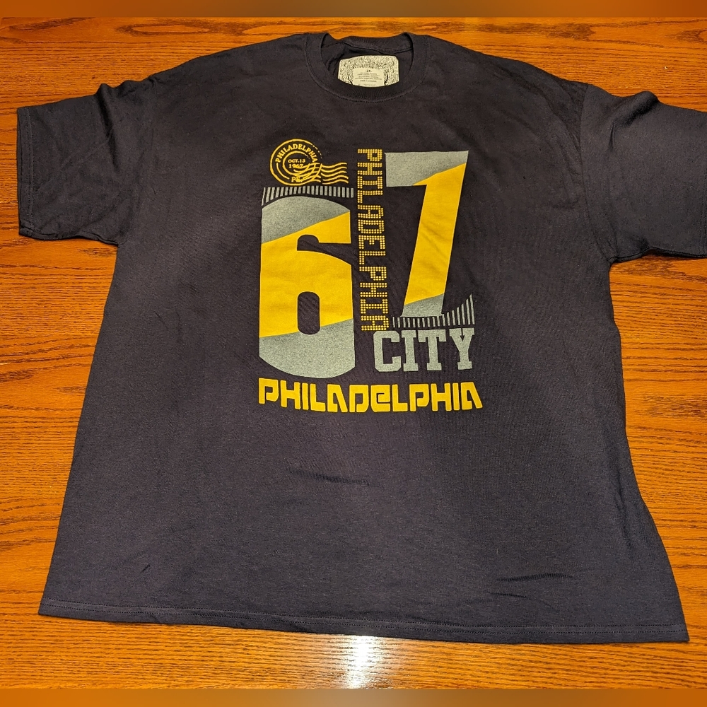 Mens 2XL Philadelphia T-Shirt NEW Crew Neck Shirt